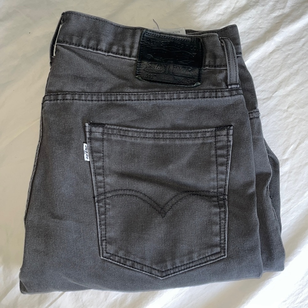 Levi’s 513 jeans